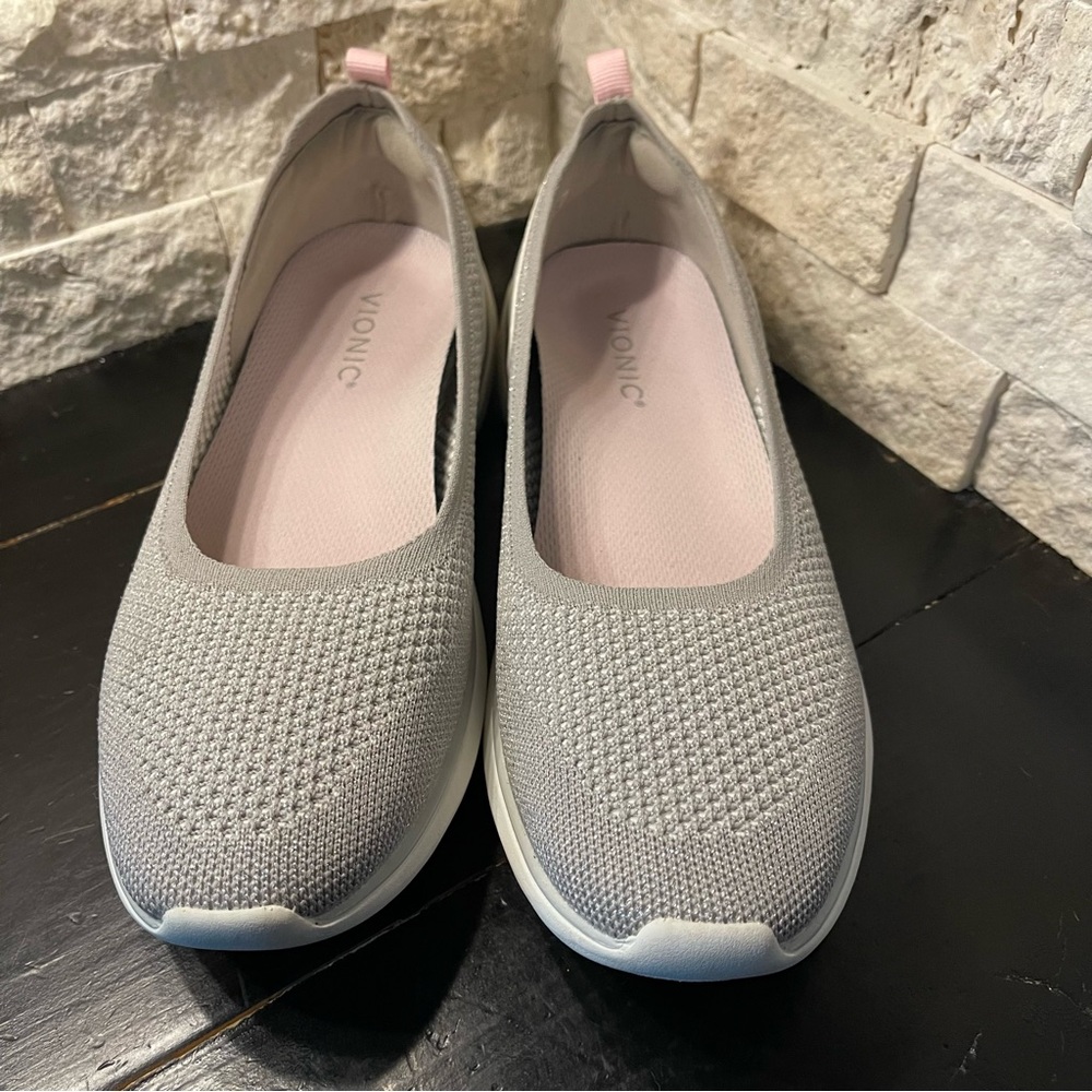 Vionic Kallie Slip On Flats Gray Pink Shimmer Women’s 10 M Comfort Shoes w/ Box - Picture 3 of 10